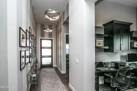 3917 E Crittenden Ln, Phoenix, AZ 85018 photo 14