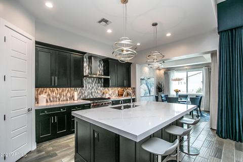 3917 E Crittenden Ln, Phoenix, AZ 85018 photo 10