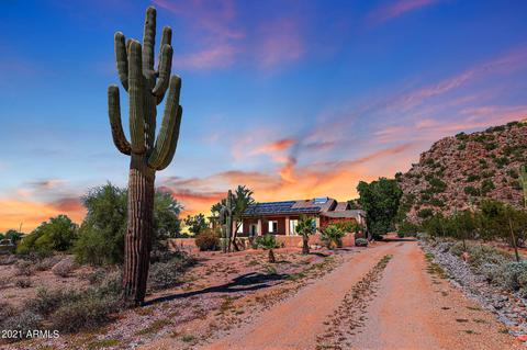 9040 E Mcdowell Rd, Mesa, AZ 85207 photo 2