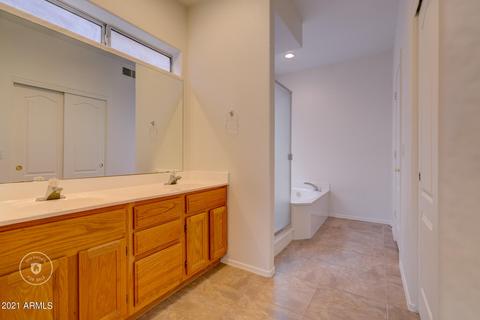 1925 E Fellars Dr, Phoenix, AZ 85022 photo 4