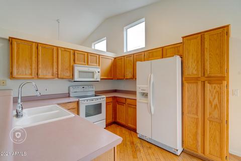 1925 E Fellars Dr, Phoenix, AZ 85022 photo 7
