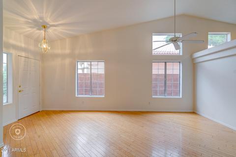1925 E Fellars Dr, Phoenix, AZ 85022 photo 3