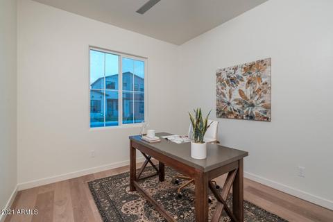 3750 Earll Dr, Phoenix, AZ 85018 photo 10