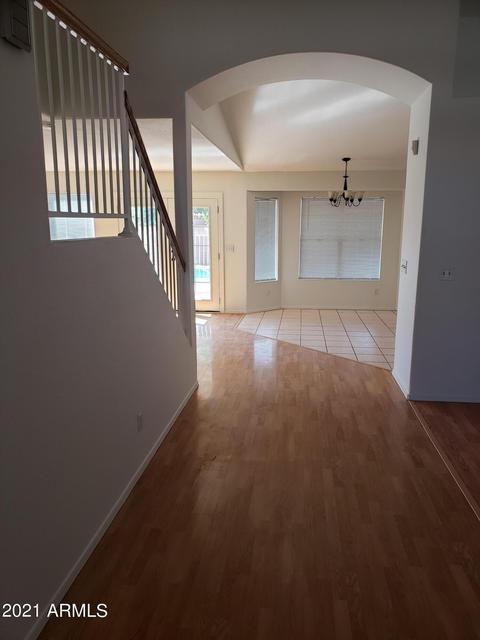 815 E Wagoner Rd, Phoenix, AZ 85022 photo 4
