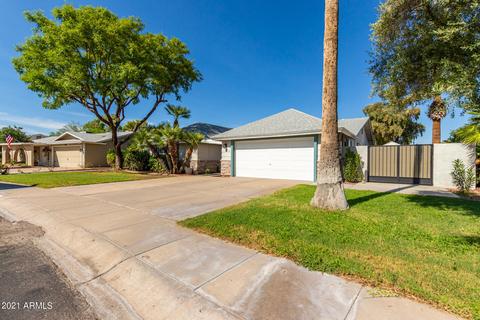 5112 E Toniko Dr, Phoenix, AZ 85044 photo 2