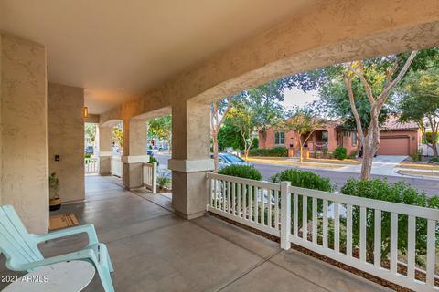 2868 E Camellia Dr, Gilbert, AZ 85296 photo 2