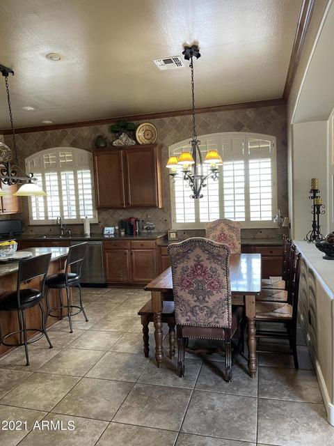 4484 E Timberline Ct, Gilbert, AZ 85297 photo 5