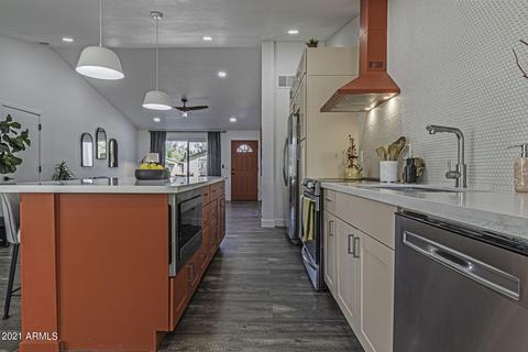 3128 N 68th Ln, Phoenix, AZ 85033 photo 8