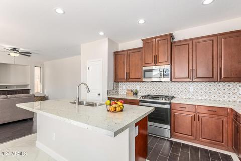 1775 E Sereno Dr, Gilbert, AZ 85296 photo 9
