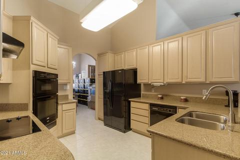1305 E Michelle Dr, Phoenix, AZ 85022 photo 10