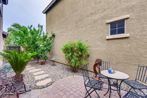 3725 E Kerry Ln, Phoenix, AZ 85050 photo 21