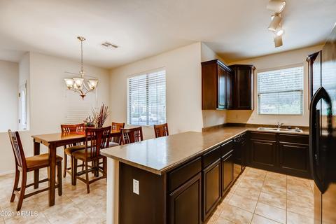 3725 E Kerry Ln, Phoenix, AZ 85050 photo 7