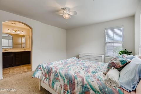 3725 E Kerry Ln, Phoenix, AZ 85050 photo 13