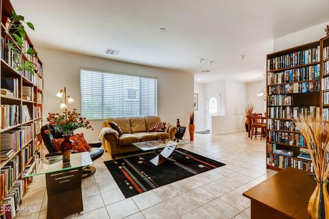 3725 E Kerry Ln, Phoenix, AZ 85050 photo 5