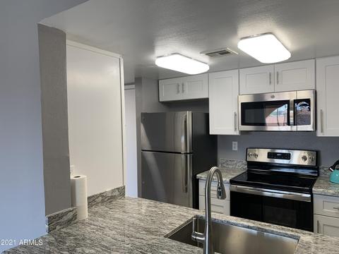 3033 E Devonshire Ave #3011, Phoenix, AZ 85016 photo 1