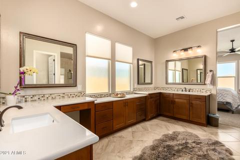 10536 E Thatcher Ave, Mesa, AZ 85212 photo 12