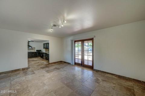 2816 E Cholla St, Phoenix, AZ 85028 photo 4