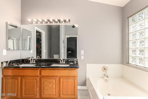 440 S Catherine Ct, Gilbert, AZ 85296 photo 25