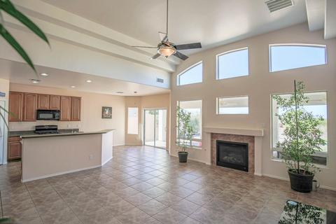 9002 S 10th Dr, Phoenix, AZ 85041 photo 5