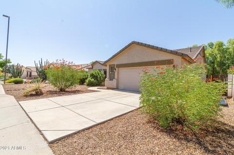 984 N Martingale Rd, Gilbert, AZ 85234 photo 2
