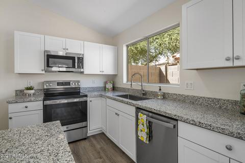 710 W Orange Dr, Gilbert, AZ 85233 photo 7