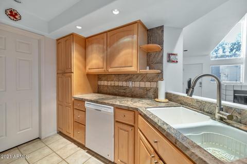 9 E Waltann Ln, Phoenix, AZ 85022 photo 11