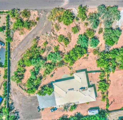 4853 E White Gates Dr, Phoenix, AZ 85018 photo 1