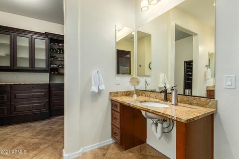 3327 E Indigo St, Gilbert, AZ 85298 photo 31