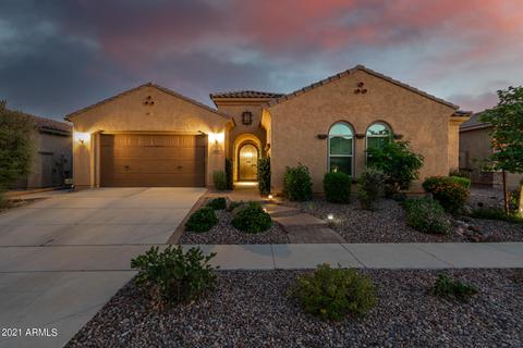 3327 E Indigo St, Gilbert, AZ 85298 photo 1