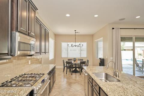 2186 Everglade Ln, Gilbert, AZ 85298 photo 11