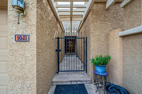 1031 E Sahuaro Dr, Phoenix, AZ 85020 photo 2