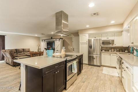 2209 E Camino Cir, Mesa, AZ 85213 photo 7