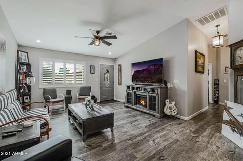 2810 E Coralbell Ave, Mesa, AZ 85204 photo 9
