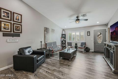 2810 E Coralbell Ave, Mesa, AZ 85204 photo 8