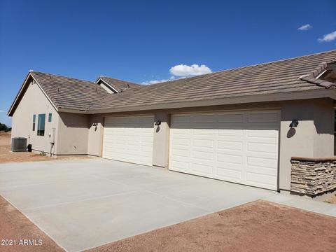 318 E Tumbleweed Dr, Phoenix, AZ 85085 photo 2