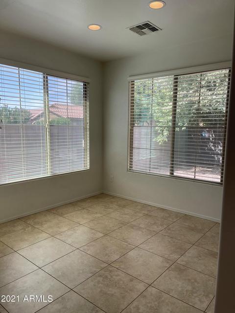 3004 E Ridgewood Ln, Gilbert, AZ 85298 photo 8