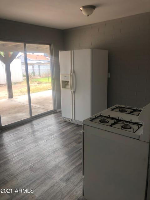 3129 N 37th Ave, Phoenix, AZ 85019 photo 4