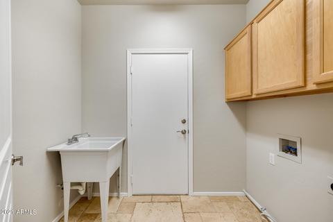 5020 E Robin Ln, Phoenix, AZ 85054 photo 17
