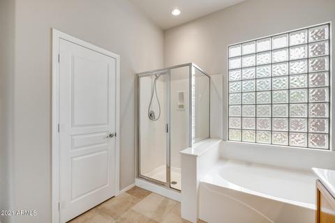 5020 E Robin Ln, Phoenix, AZ 85054 photo 15