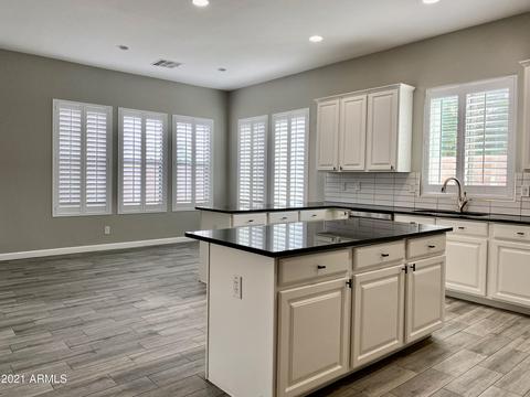 4591 S Griswold St, Gilbert, AZ 85297 photo 8