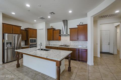 3275 E Sands Dr, Phoenix, AZ 85050 photo 5