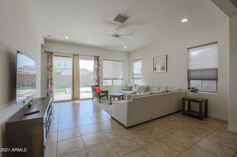 3275 E Sands Dr, Phoenix, AZ 85050 photo 10
