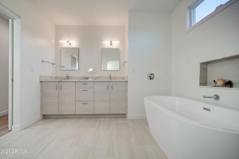 3910 E Cheery Lynn Rd, Phoenix, AZ 85018 photo 19