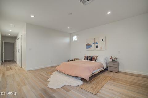 3910 E Cheery Lynn Rd, Phoenix, AZ 85018 photo 17