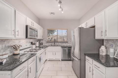 9727 E Knowles Ave, Mesa, AZ 85209 photo 15