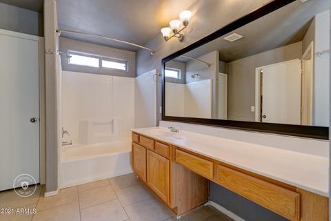 2415 E Morrow Dr, Phoenix, AZ 85050 photo 6