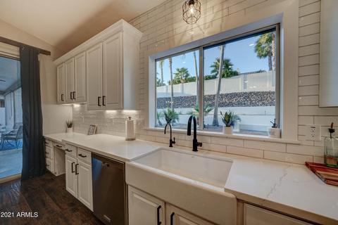 1236 E Squawbush Pl, Phoenix, AZ 85048 photo 11