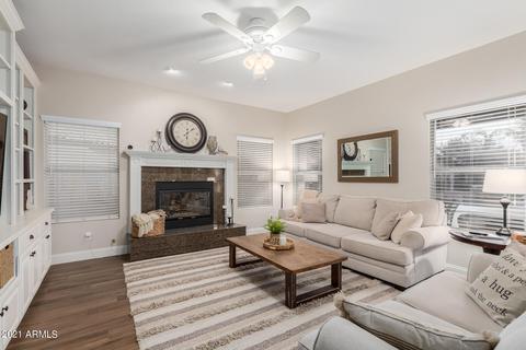338 E Saratoga Ct, Gilbert, AZ 85296 photo 7