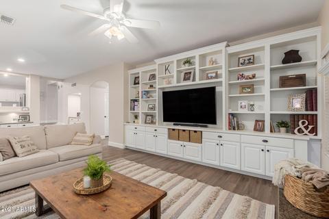 338 E Saratoga Ct, Gilbert, AZ 85296 photo 6