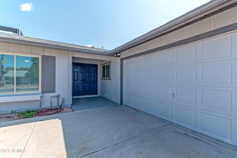 11601 S Half Moon Dr, Phoenix, AZ 85044 photo 3